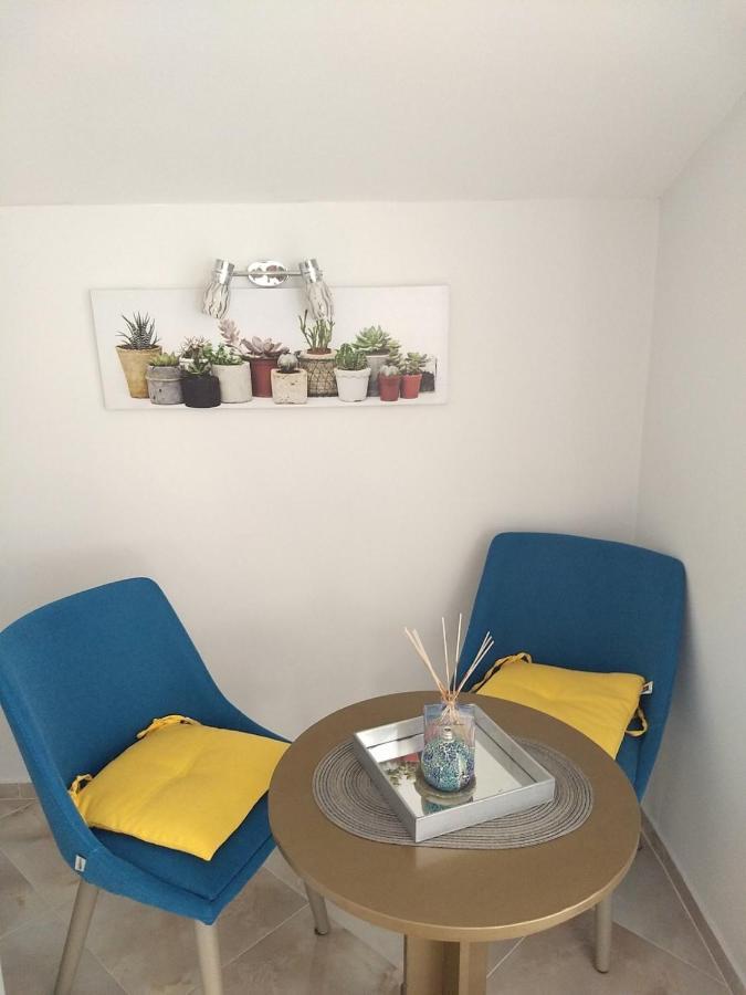 White Rose Guest Rooms Burgas Exterior photo