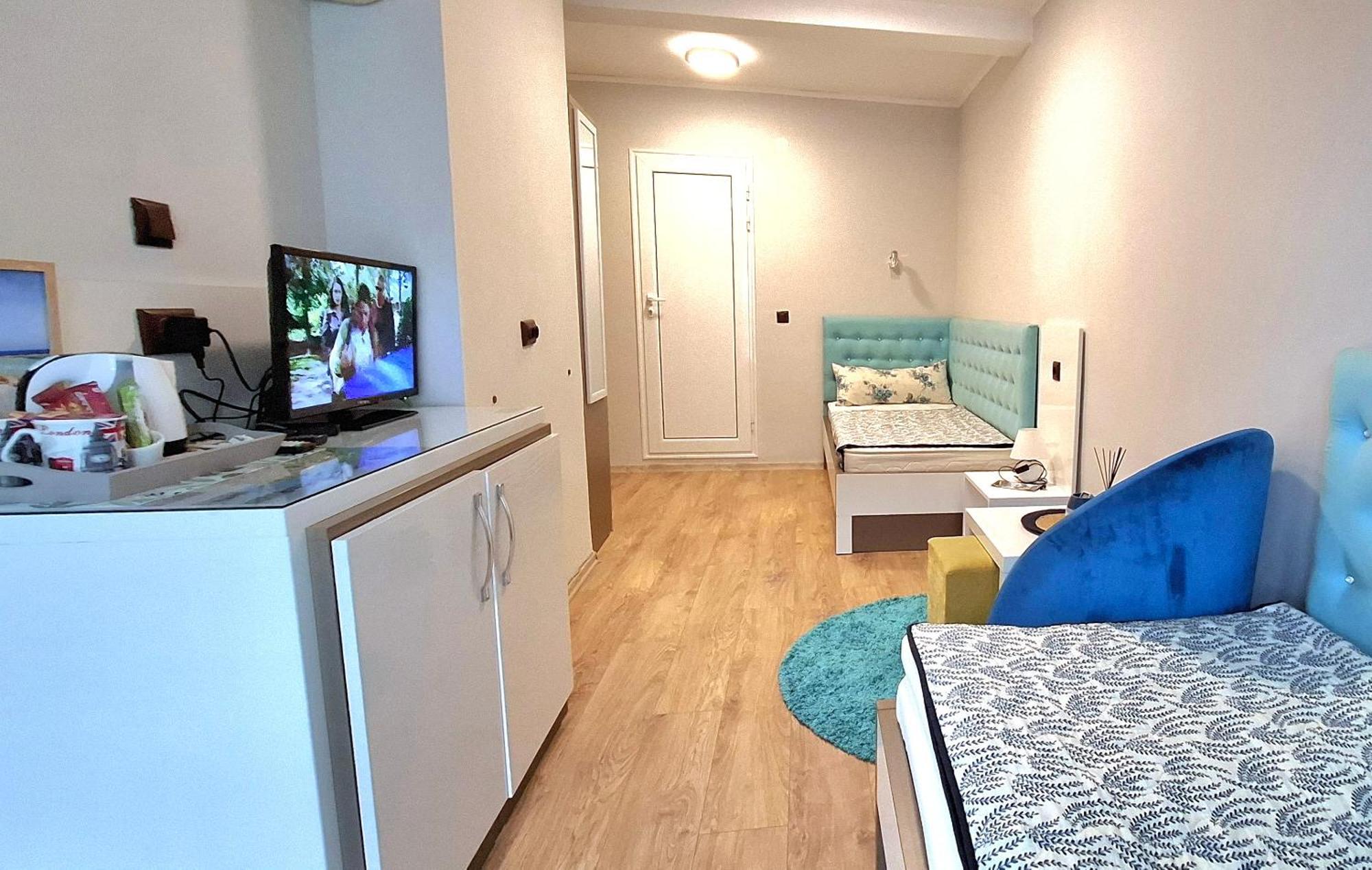White Rose Guest Rooms Burgas Exterior photo