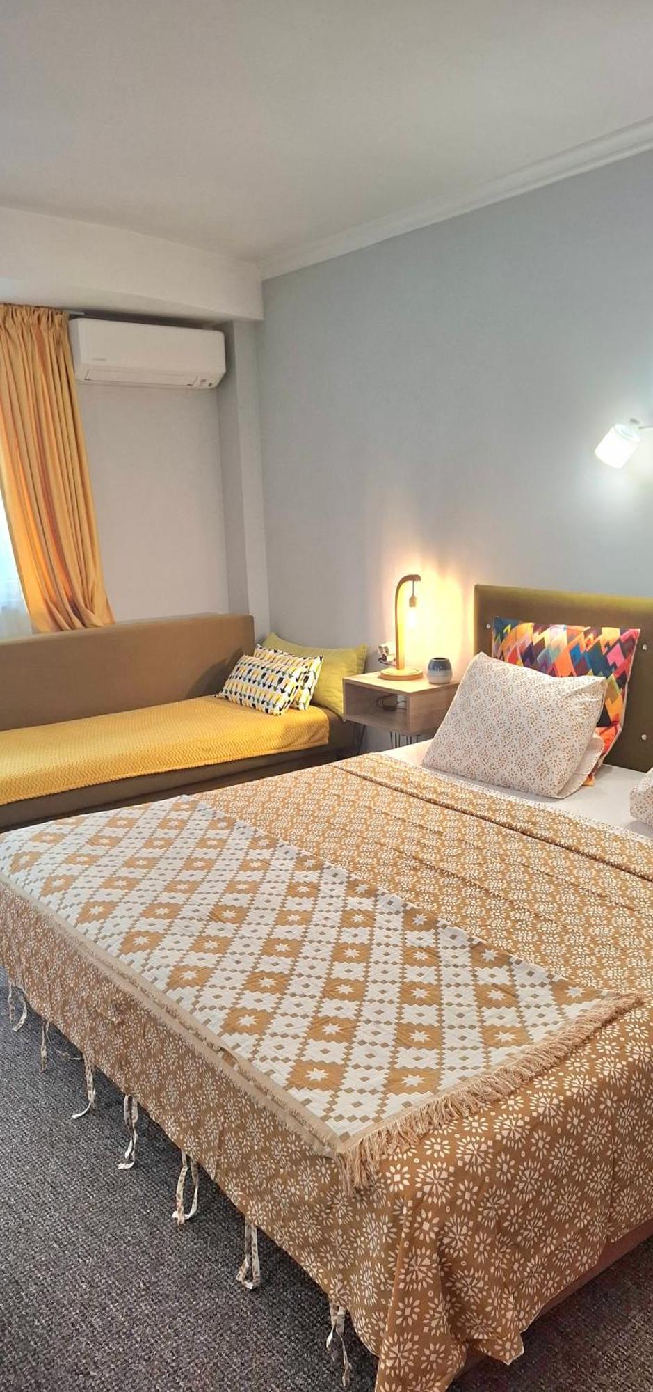 White Rose Guest Rooms Burgas Exterior photo
